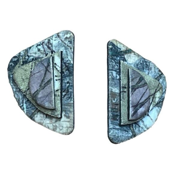 Vintage Handcrafted Earrings Purple Tan Abstract Wood Printed Pattern Fabric Pie - Picture 1 of 2